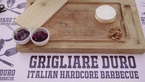 formaggio griglia camembert placca cedro