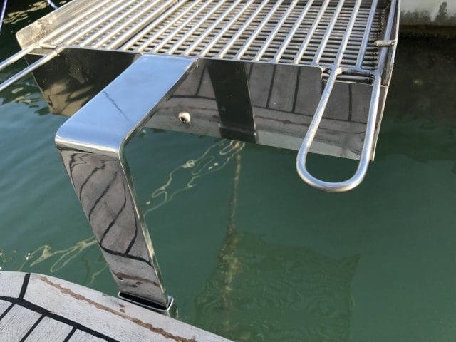 Barbecue da Barca | Per grigliare in mezzo al mar! — A Tutta Griglia